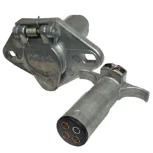 CONNECTORS & PLUGS